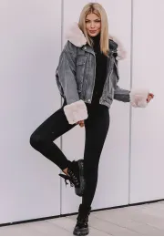 Kurtka jeansowa z futerkiem ecru Yasmin szara