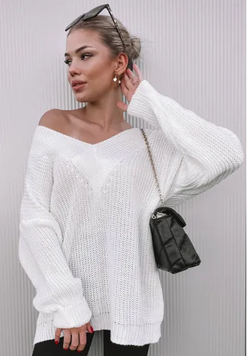 Sweter oversize Mali biały 2