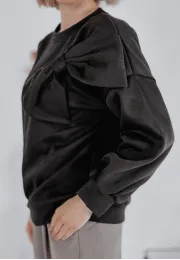 Bluza oversize z kokardą Sweet Bow czarna 6
