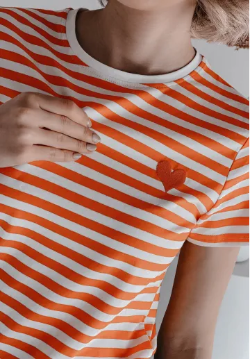 T shirt damski w paski Striped Heart pomarańczowy 5