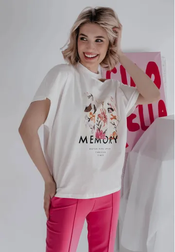 T-shirt z nadrukiem Memory Flowers biały 4