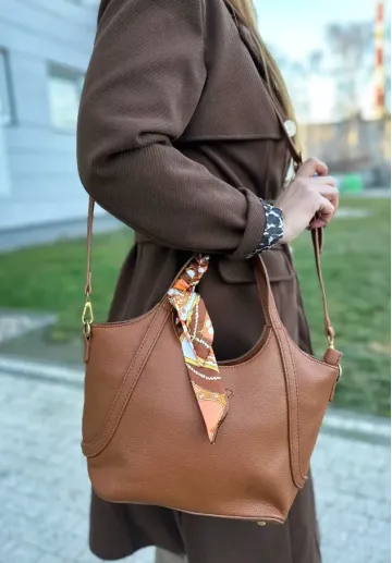 Torebka kuferek Estelle camel 5
