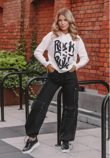 Sweterkowa bluza z kapturem Rock and Roll biała 2